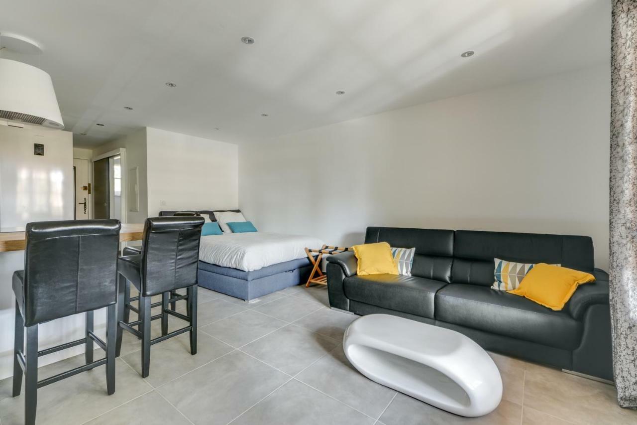 Le Hameau Des Pins Apartment แซ็งต์-ราฟาเอล ภายนอก รูปภาพ